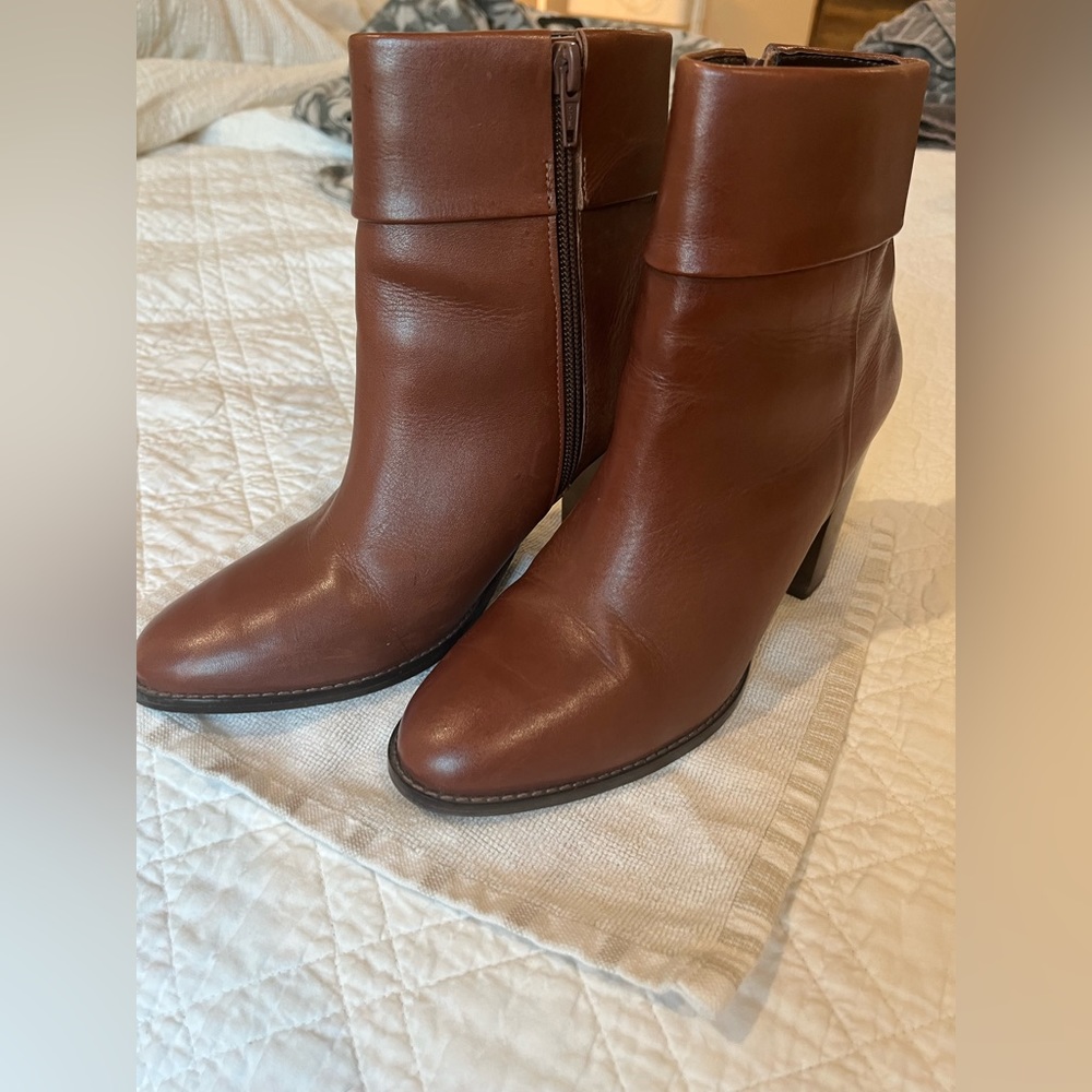 Corello brown genuine leather bootie